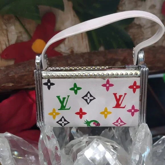 Louis Vuitton Style Miniature Lighter / Purse - Picture 5 of 8